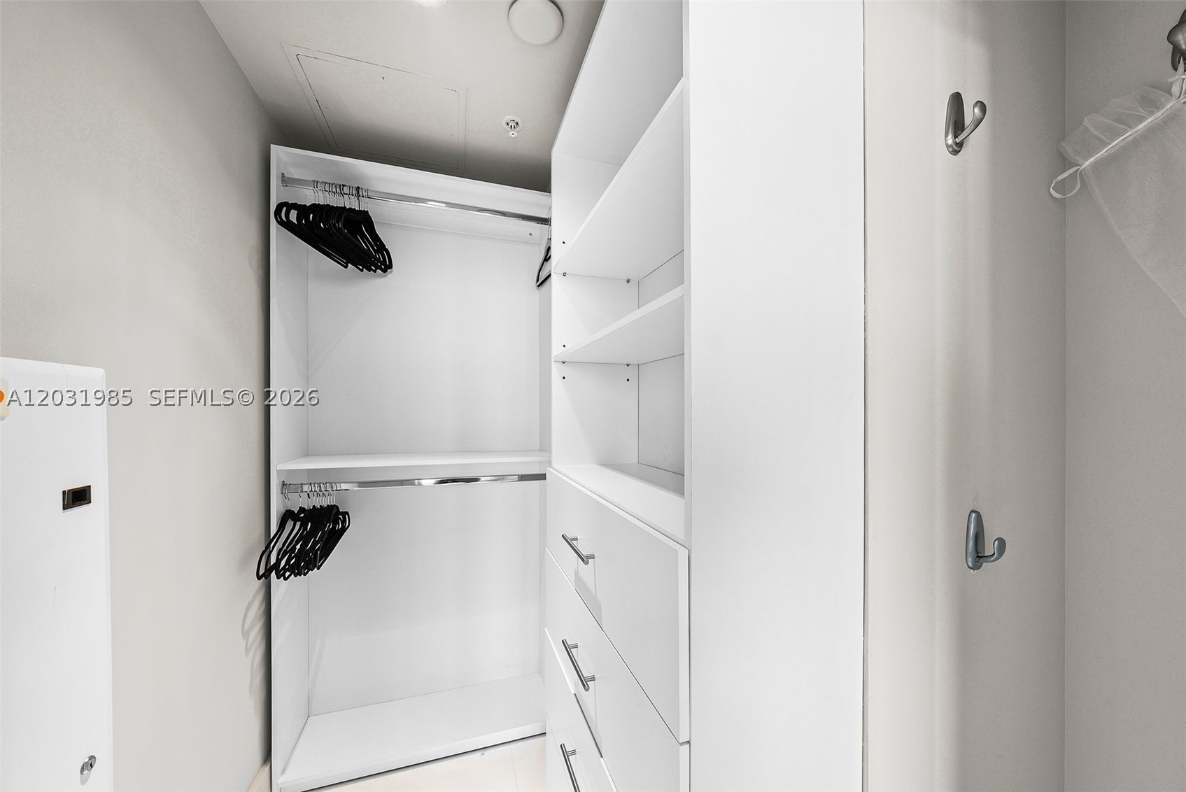 6899 Collins Ave #1903, Miami Beach FL 33141
