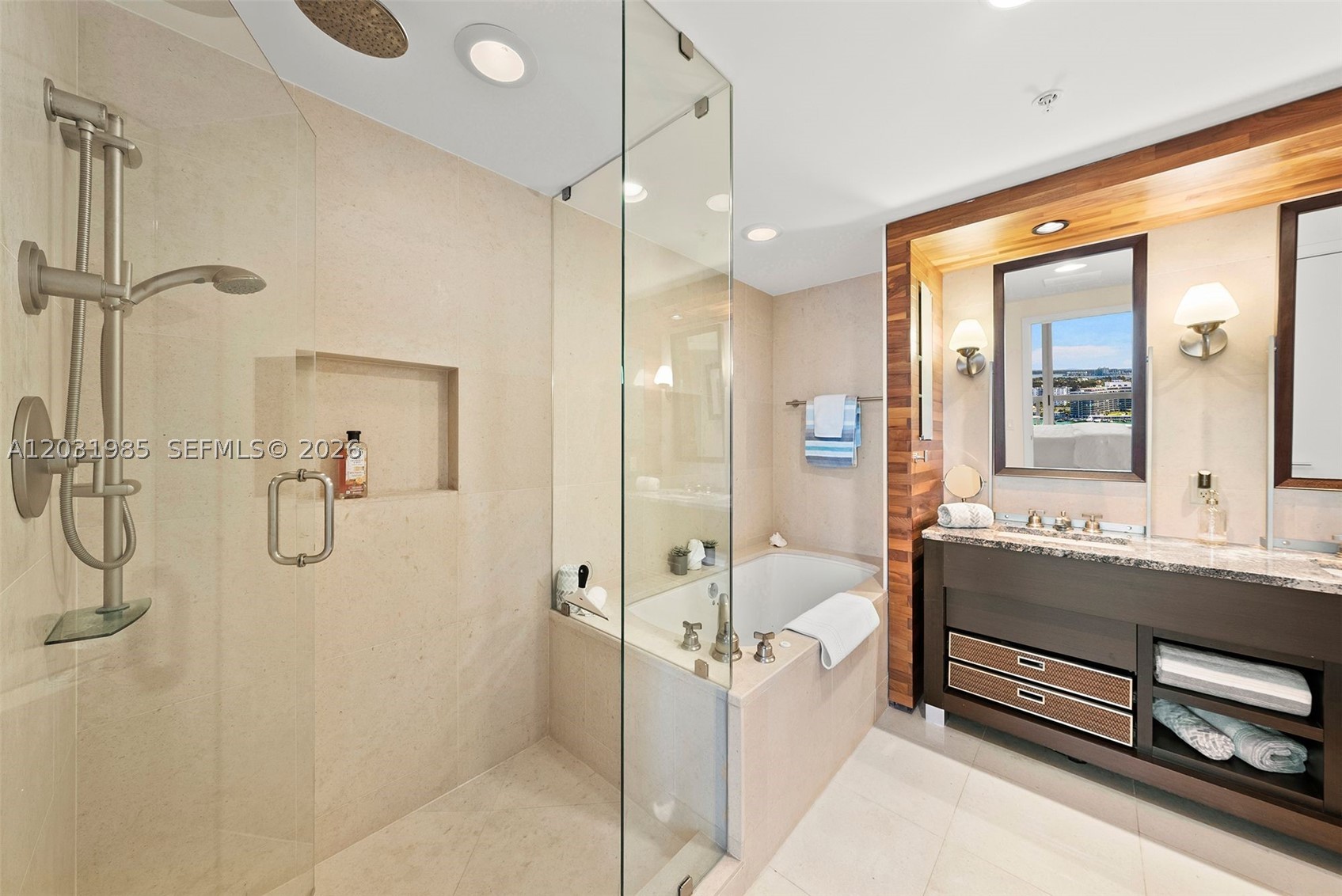 6899 Collins Ave #1903, Miami Beach FL 33141