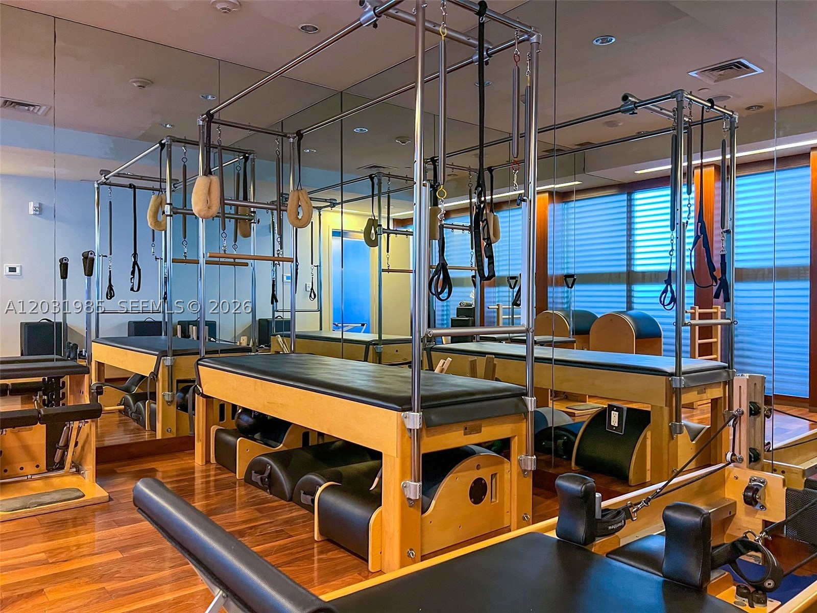 6899 Collins Ave #1903, Miami Beach FL 33141