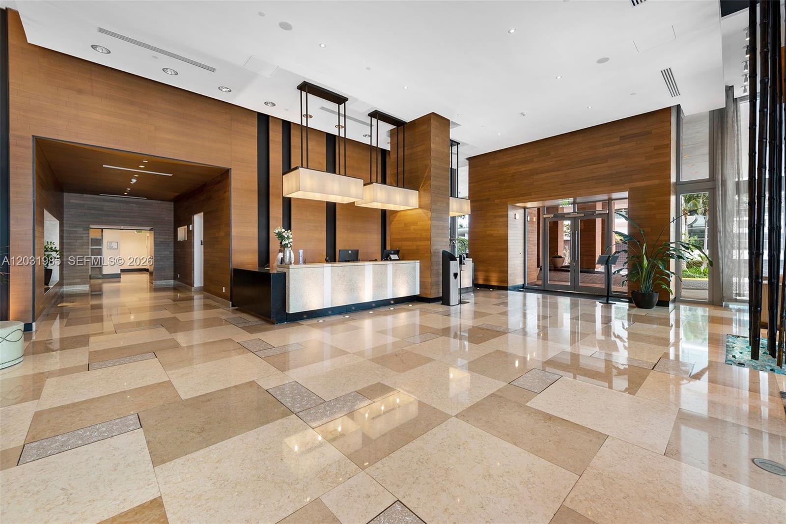 6899 Collins Ave #1903, Miami Beach FL 33141