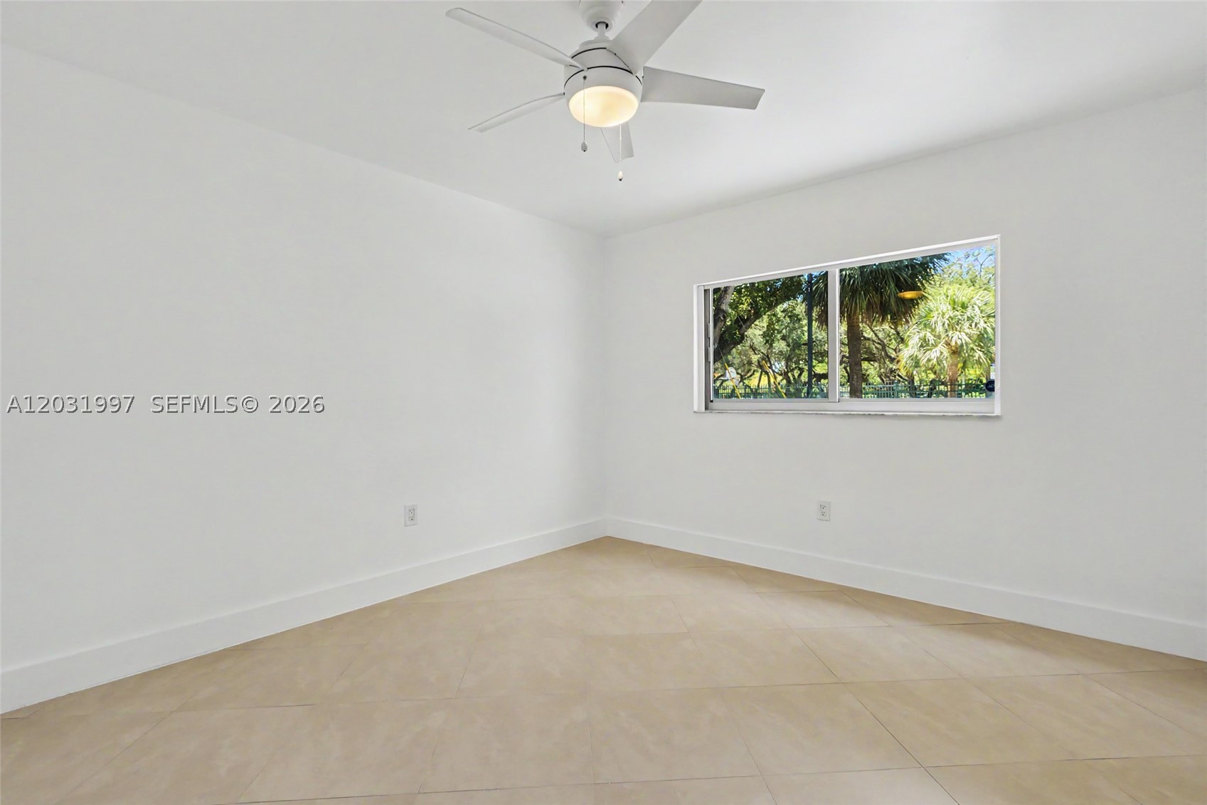 445 SW 11th St #102, Miami FL 33130