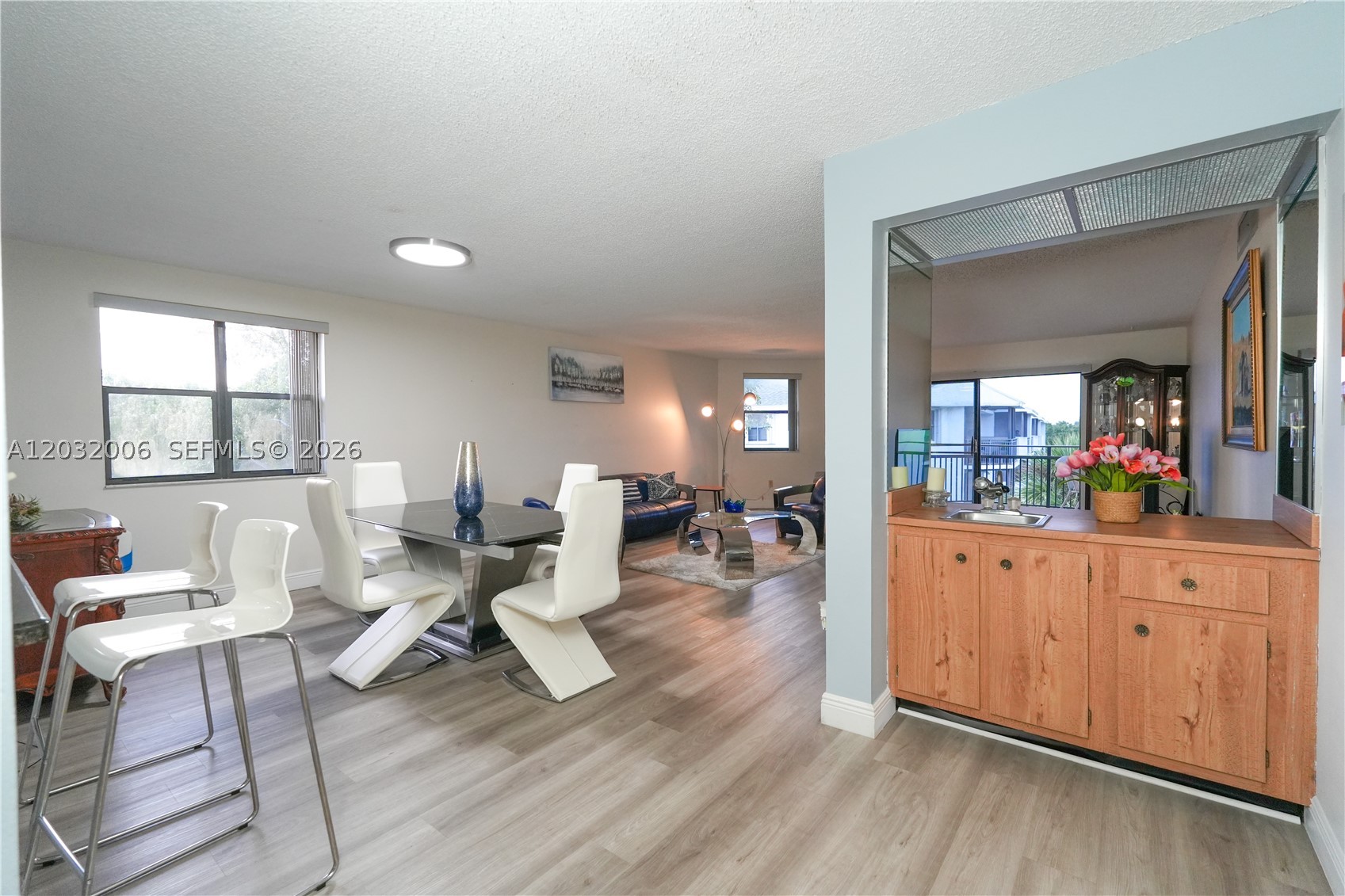 16051 Blatt Blvd #401, Weston FL 33326