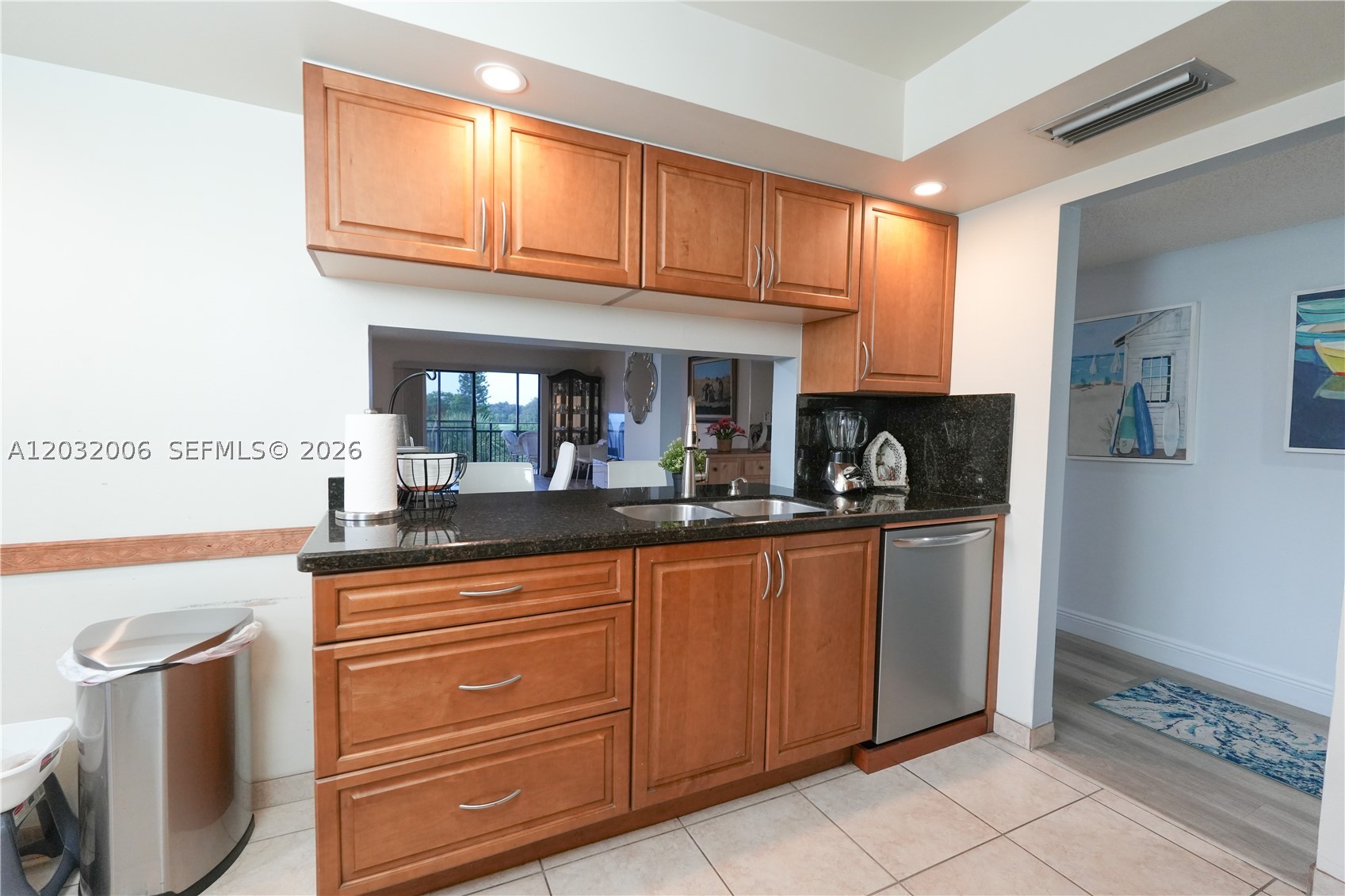 16051 Blatt Blvd #401, Weston FL 33326