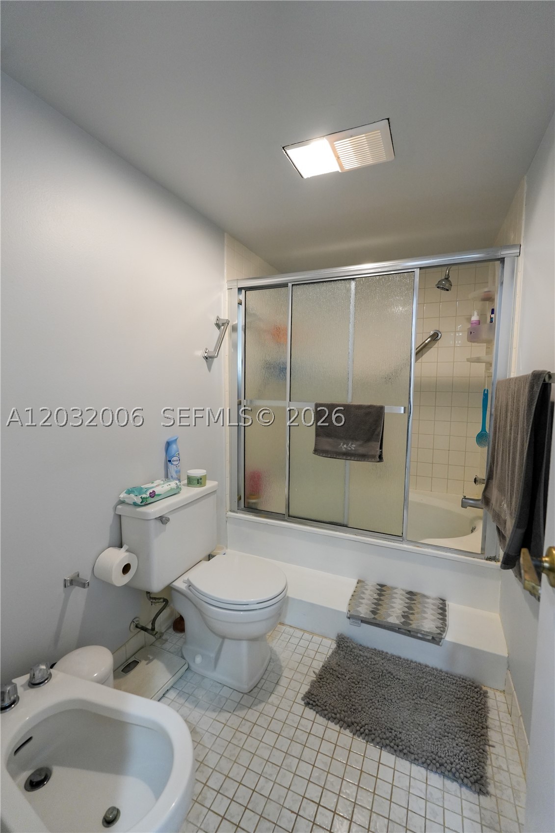 16051 Blatt Blvd #401, Weston FL 33326