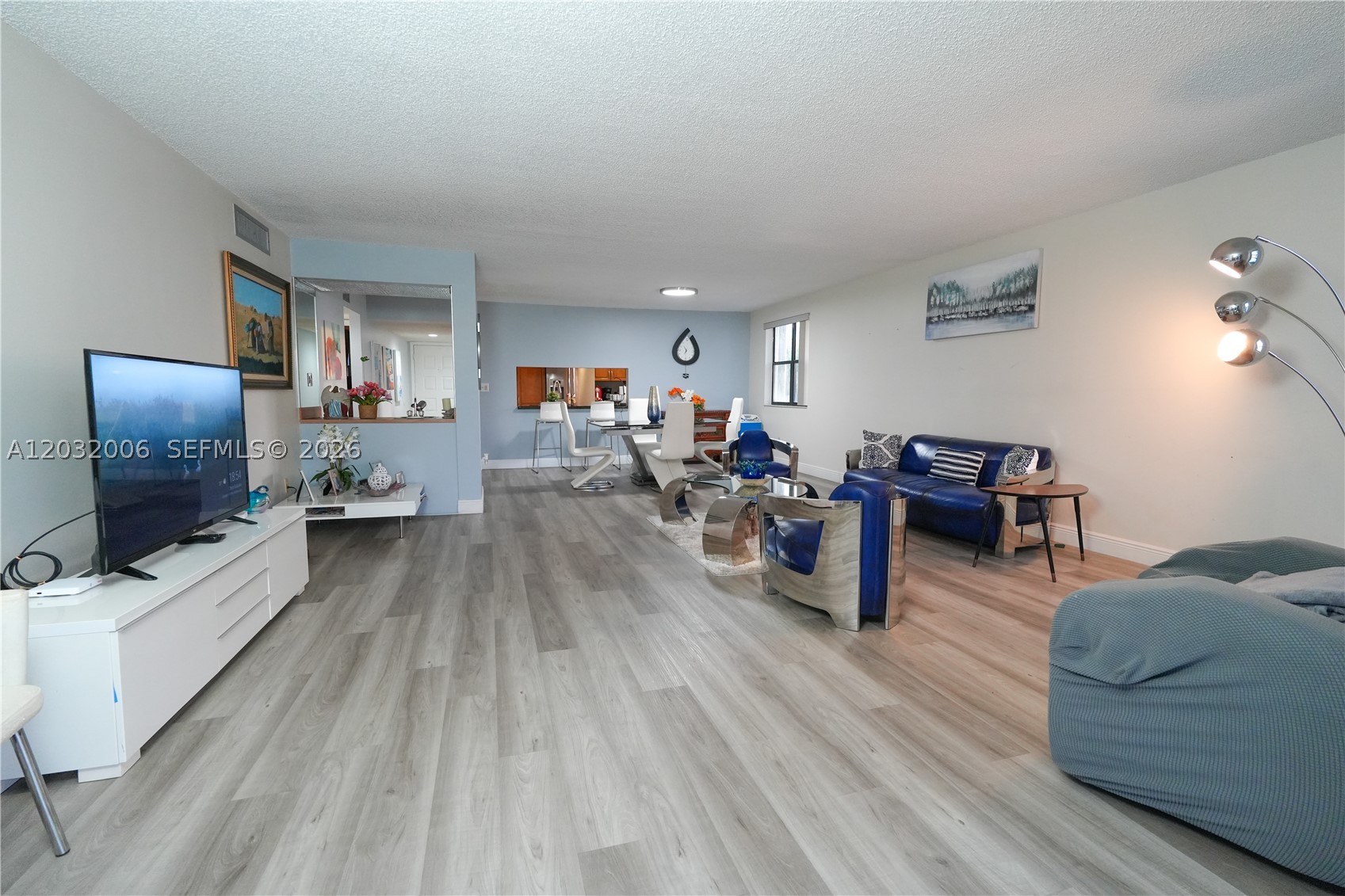 16051 Blatt Blvd #401, Weston FL 33326