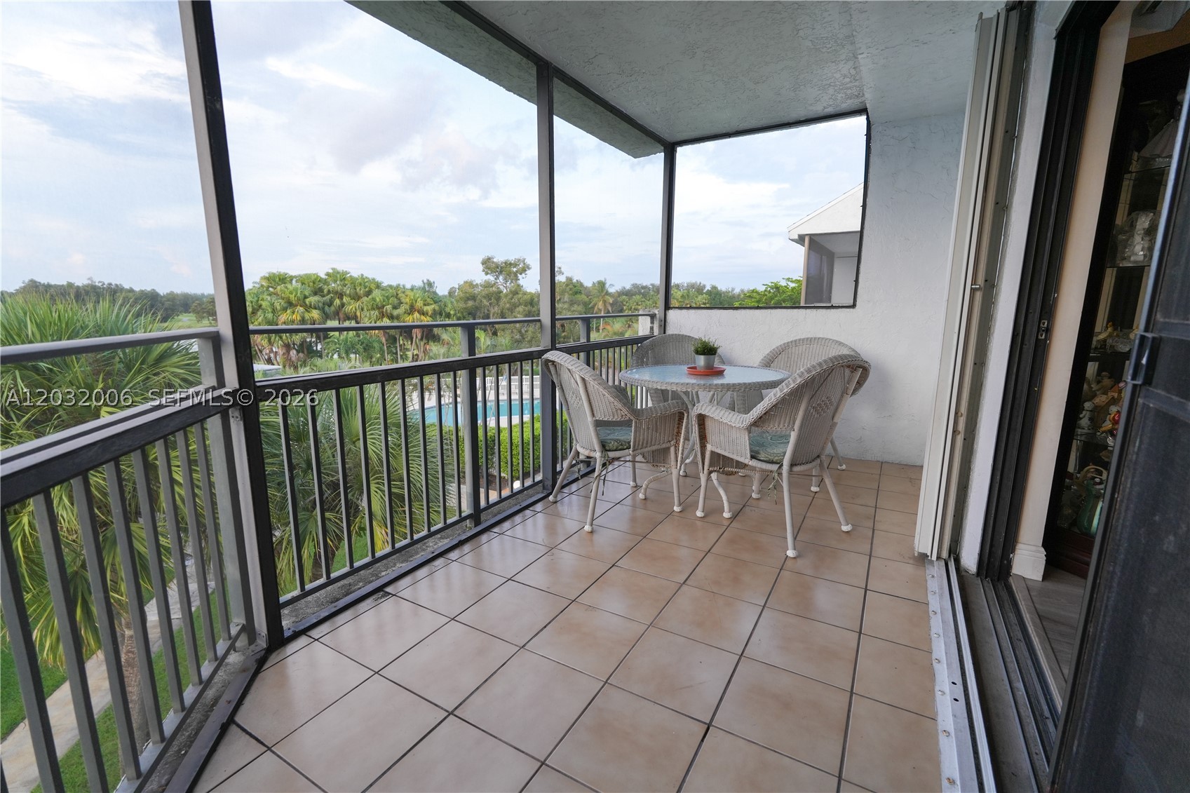 16051 Blatt Blvd #401, Weston FL 33326