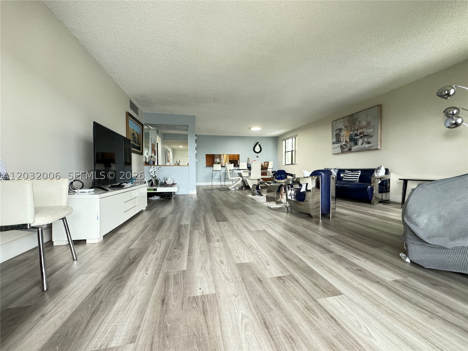16051 Blatt Blvd #401, Weston FL 33326