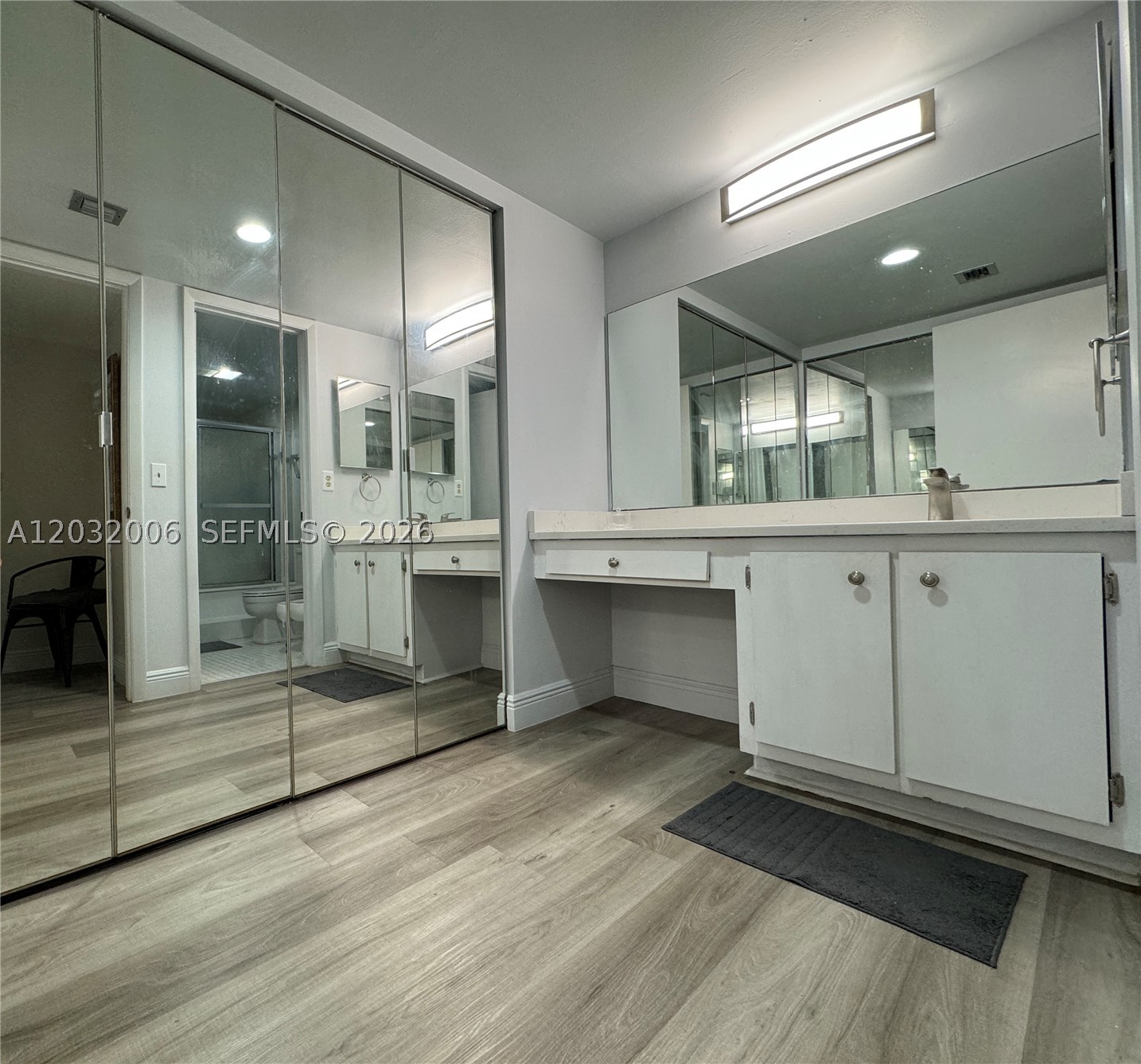 16051 Blatt Blvd #401, Weston FL 33326