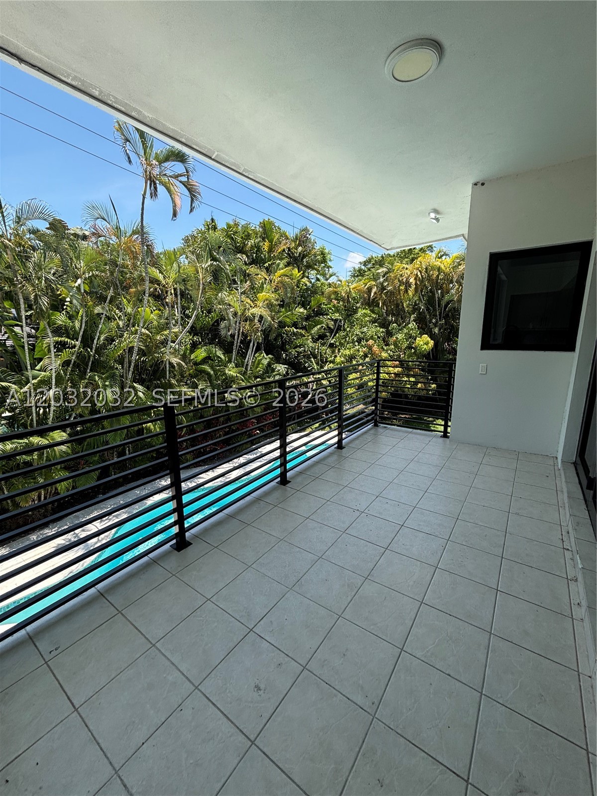 6220 SW 144th St, Coral Gables FL 33158