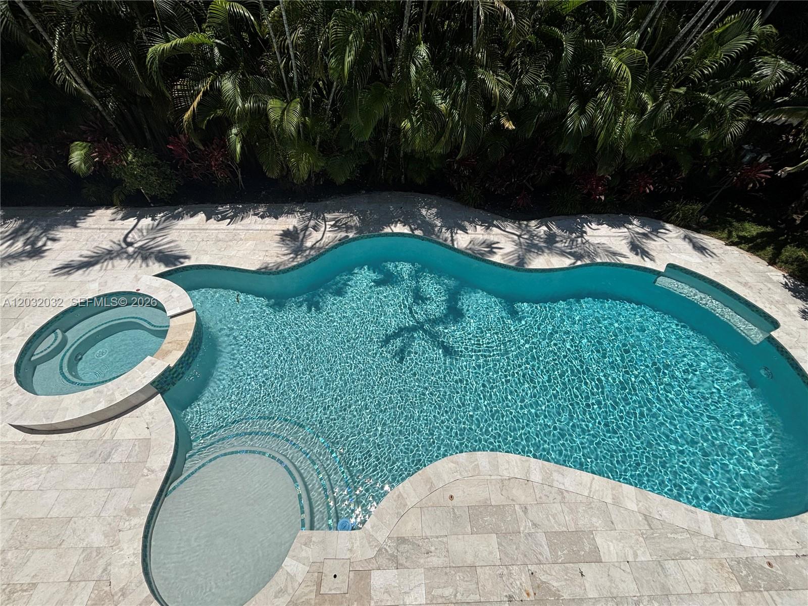 6220 SW 144th St, Coral Gables FL 33158