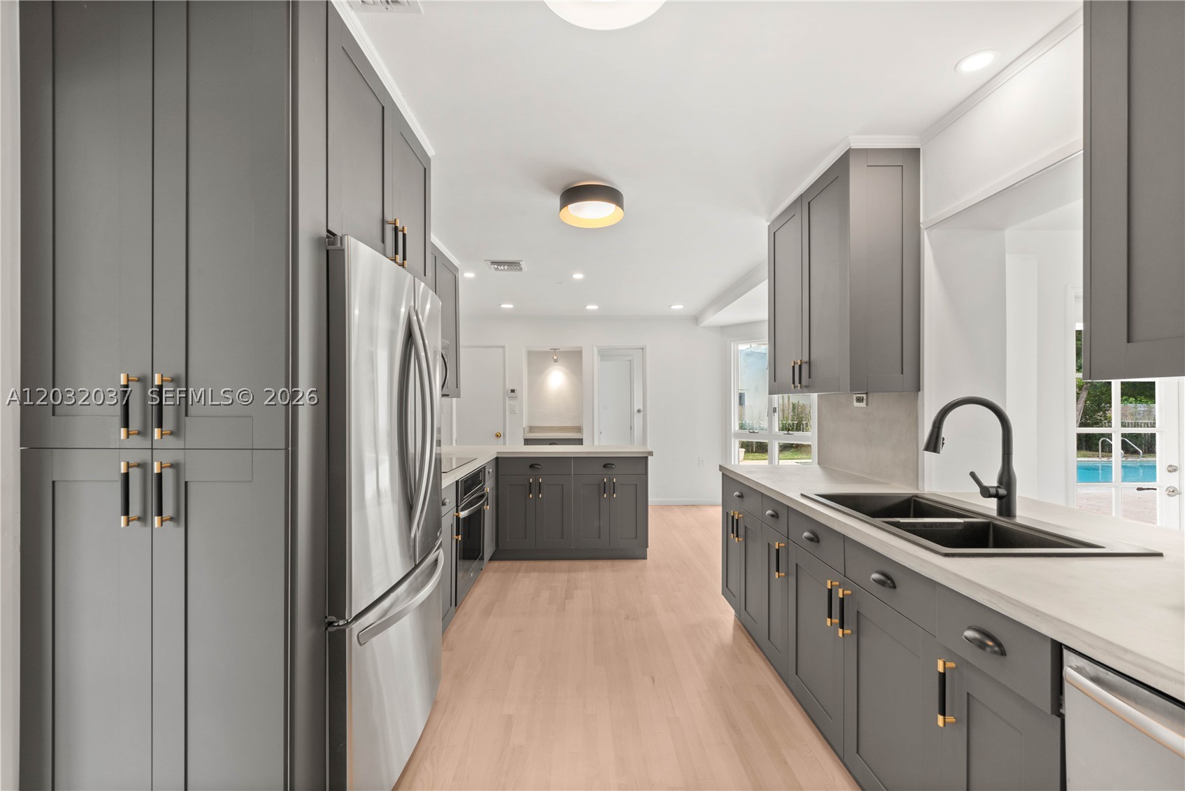440 SW 29th Rd, Miami FL 33129