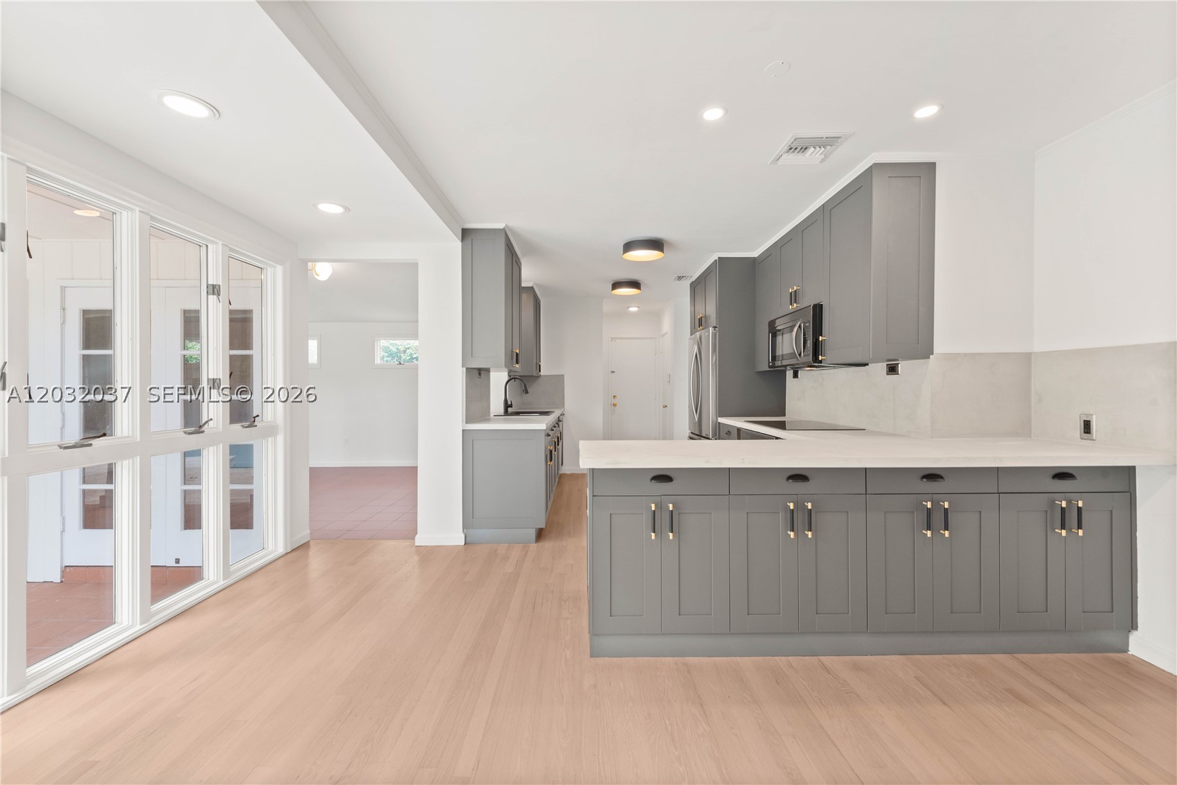440 SW 29th Rd, Miami FL 33129