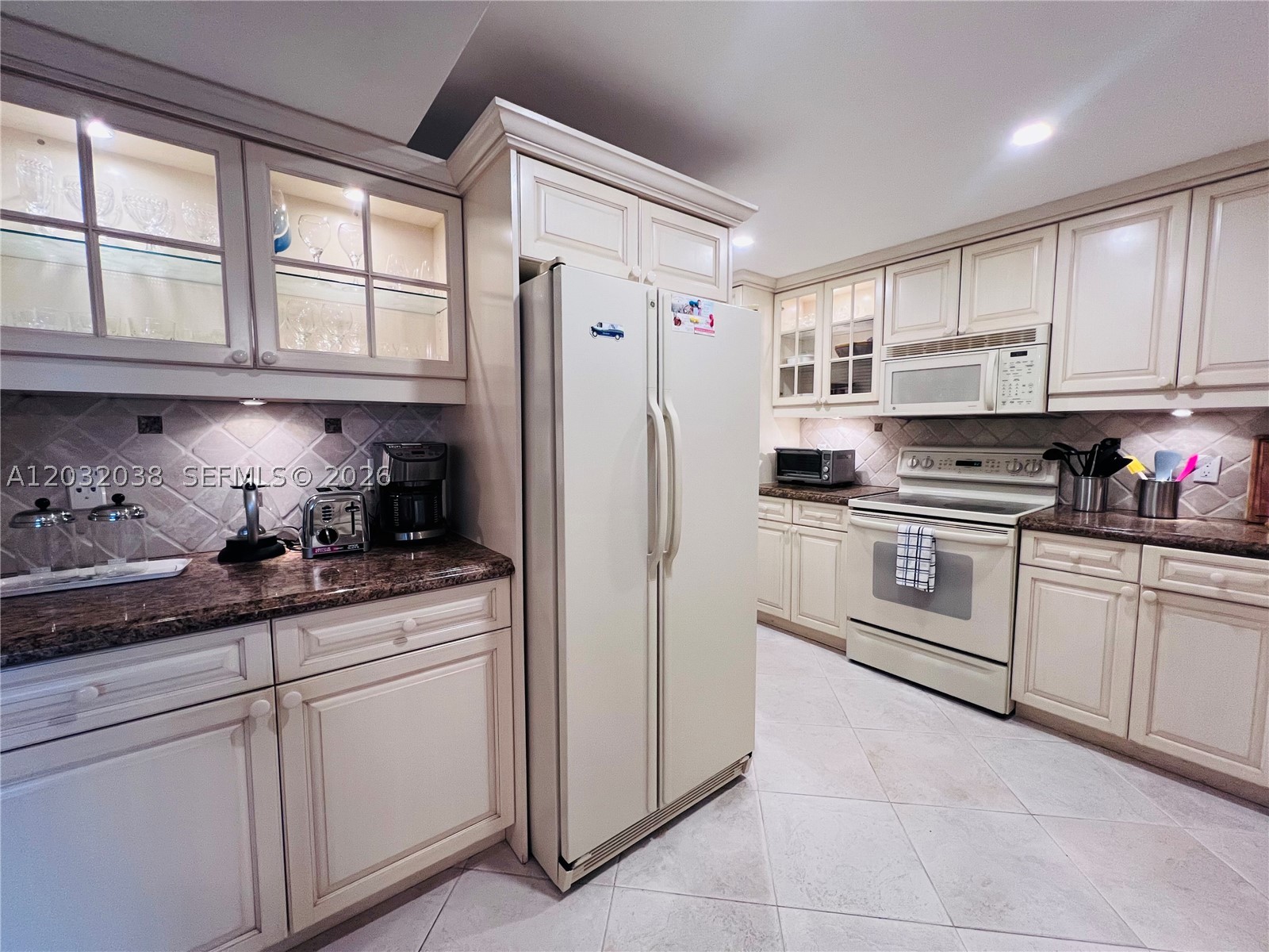 5000 N Ocean Blvd #1405, Lauderdale By The Sea FL 33308