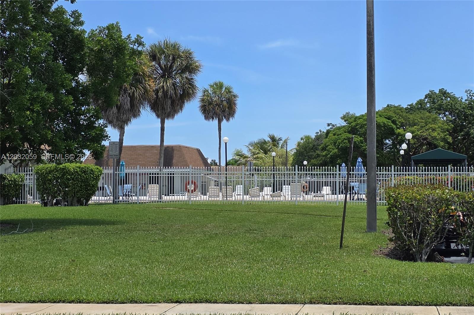 Margate FL 33063 - A12032059
