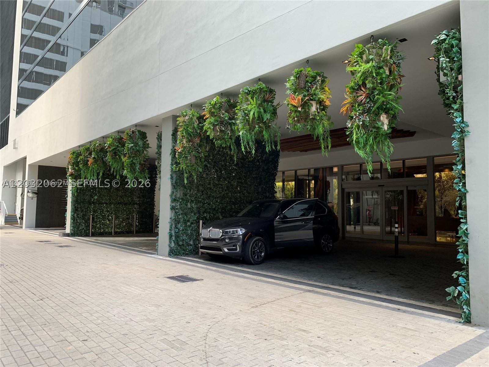 1010 Brickell Ave #2704, Miami FL 33131