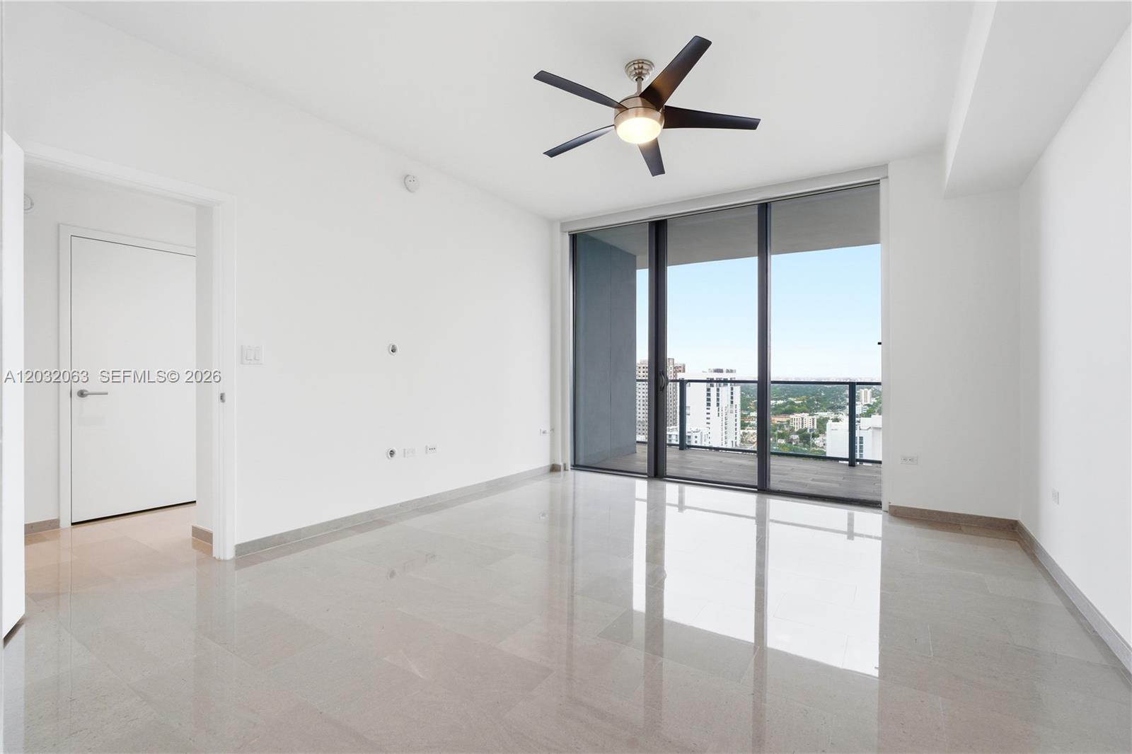 88 SW 7th St #2302, Miami FL 33130