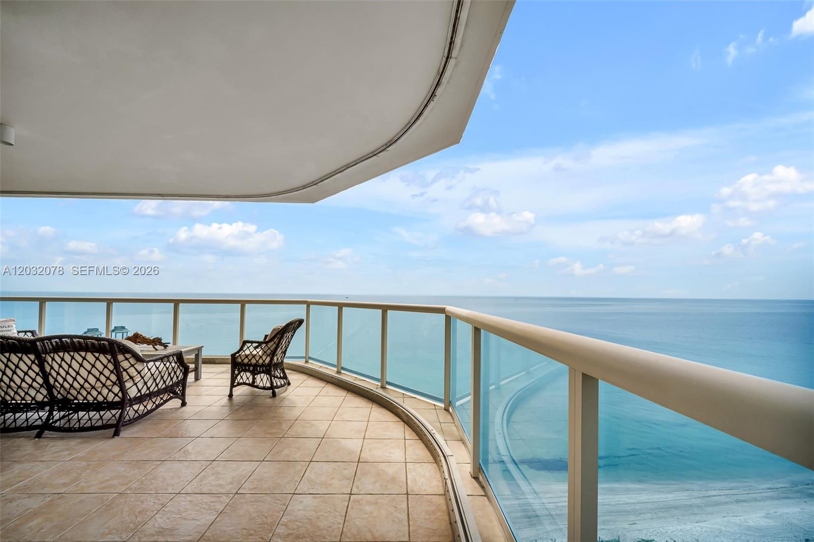 6051 N Ocean Dr #1501, Hollywood FL 33019