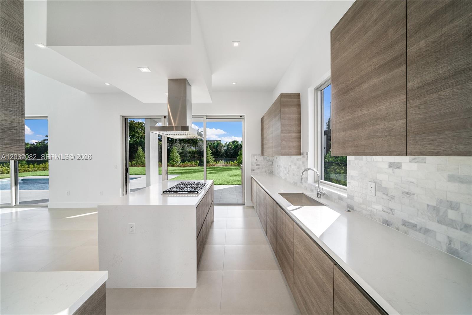 16720 N Botaniko Dr N, Weston FL 33326