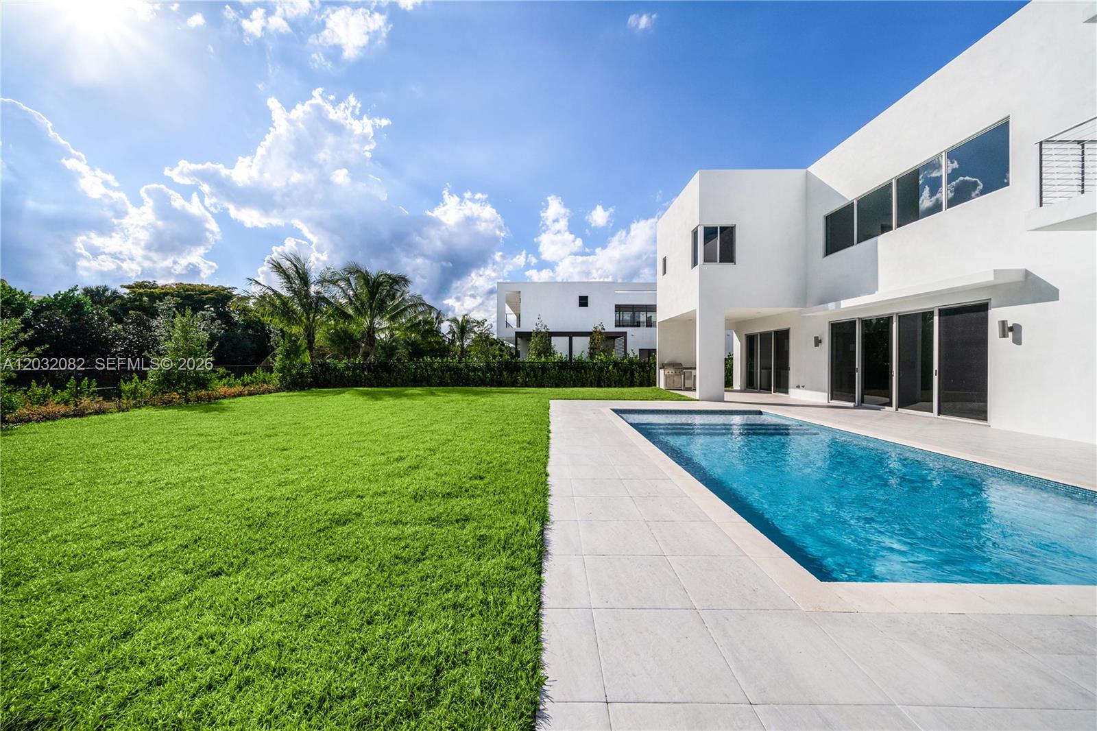 16720 N Botaniko Dr N, Weston FL 33326