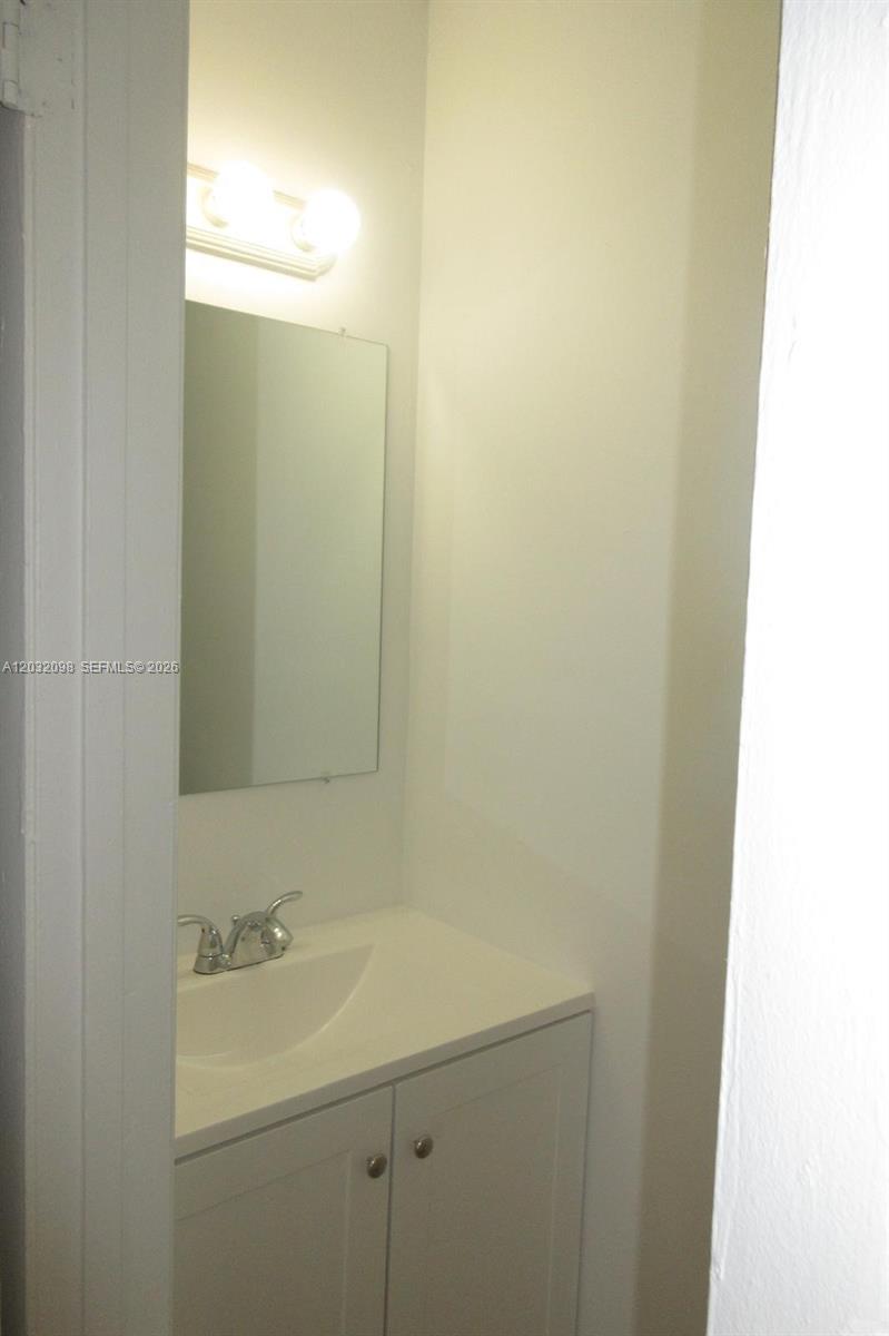 5461 W 24th Ave #67, Hialeah FL 33016