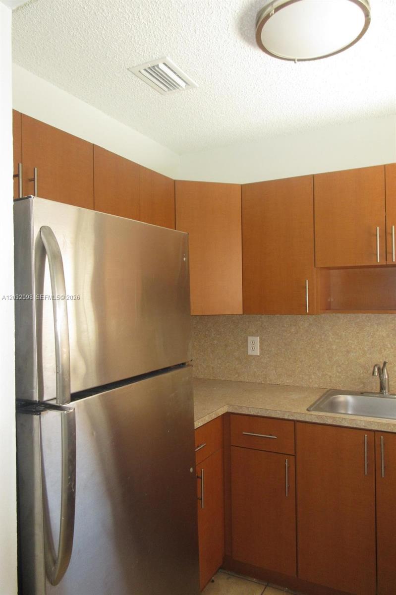 5461 W 24th Ave #67, Hialeah FL 33016
