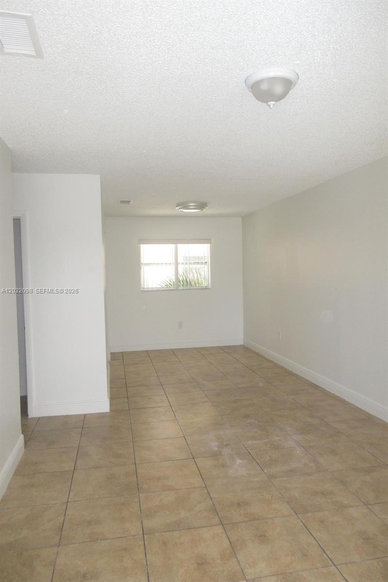 5461 W 24th Ave #67, Hialeah FL 33016