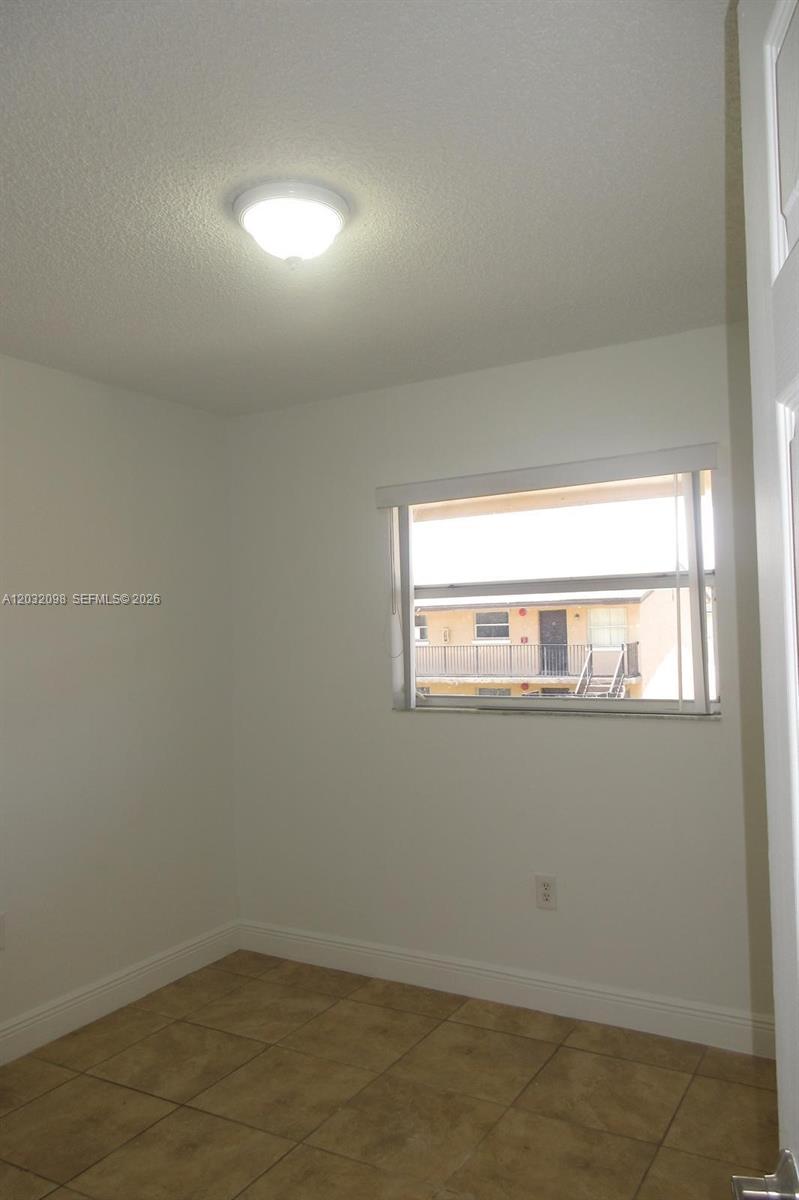 5461 W 24th Ave #67, Hialeah FL 33016