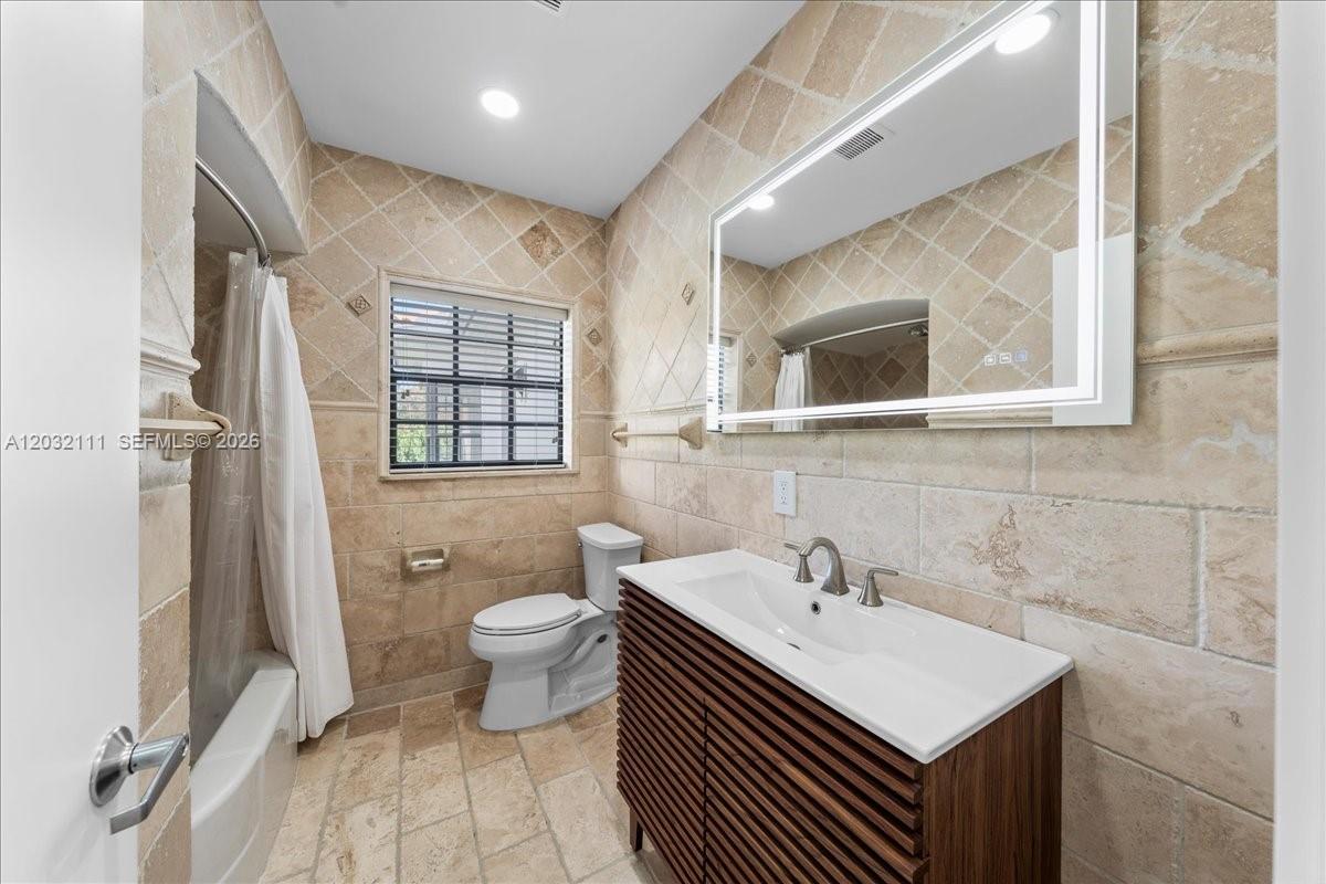 7705 SW 66th St #0, Miami FL 33143