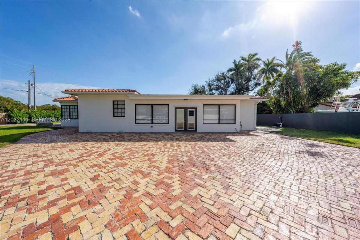 7705 SW 66th St #0, Miami FL 33143