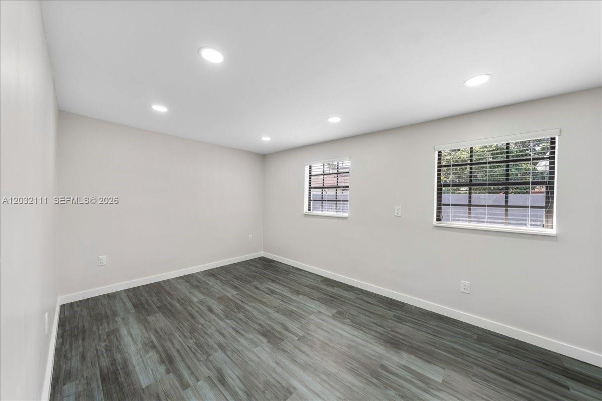 7705 SW 66th St #0, Miami FL 33143