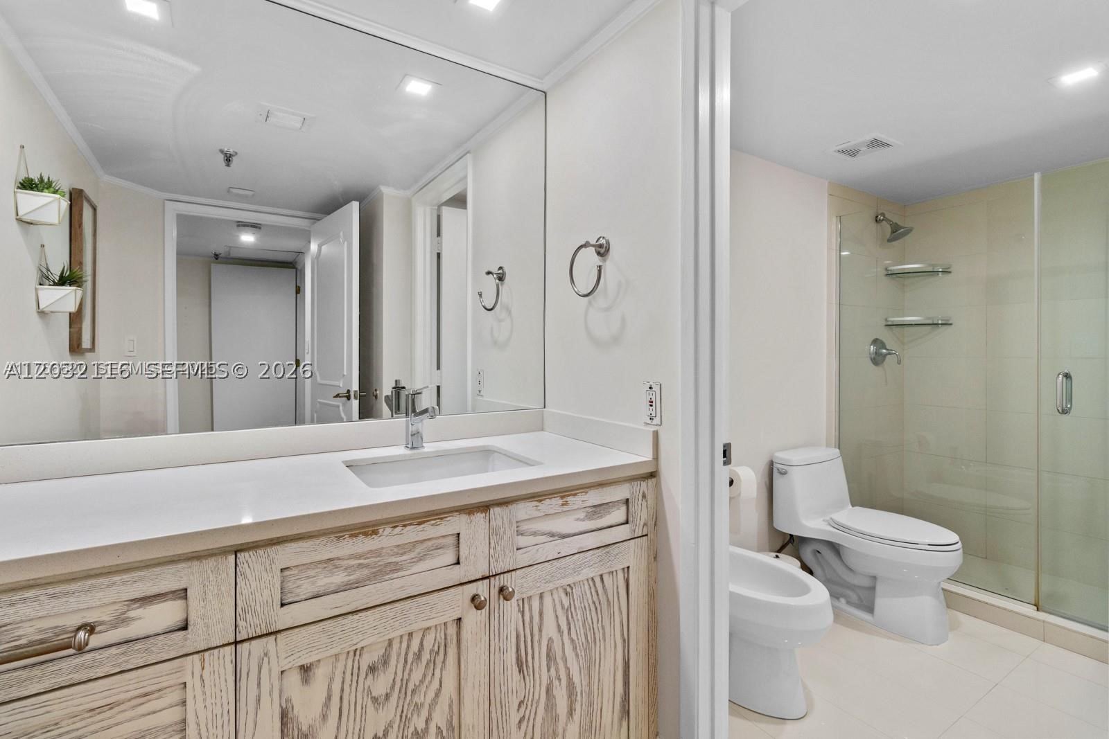 520 Brickell Key Dr #A307, Miami FL 33131