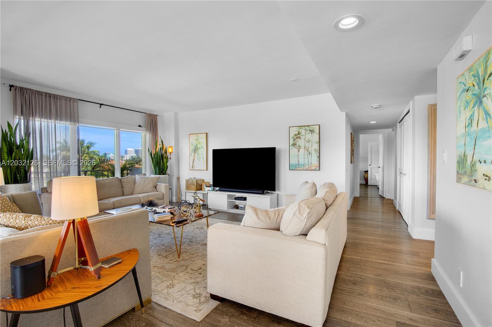 2500 E Las Olas Blvd #408, Fort Lauderdale FL 33301