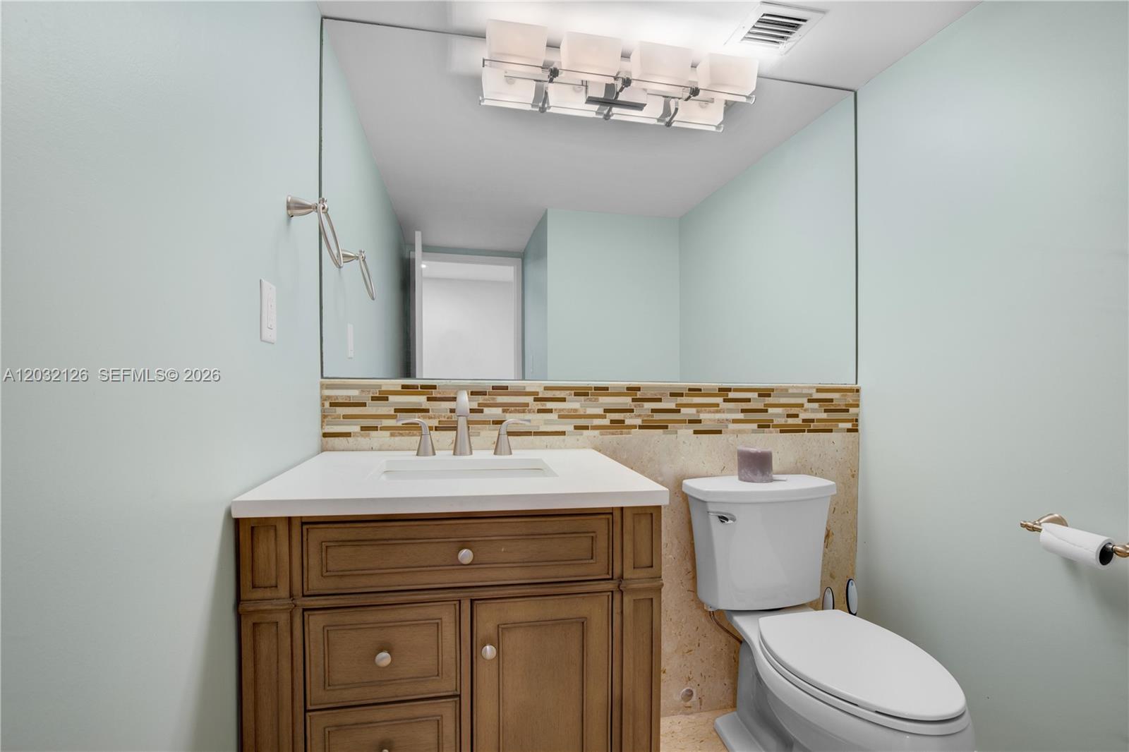 2500 E Las Olas Blvd #408, Fort Lauderdale FL 33301