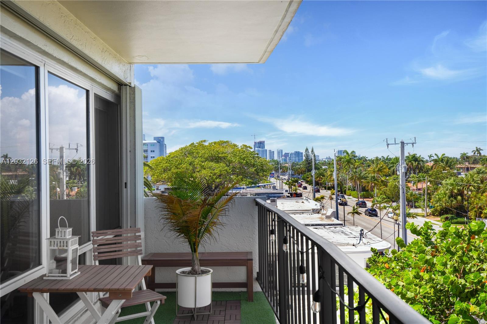 2500 E Las Olas Blvd #408, Fort Lauderdale FL 33301