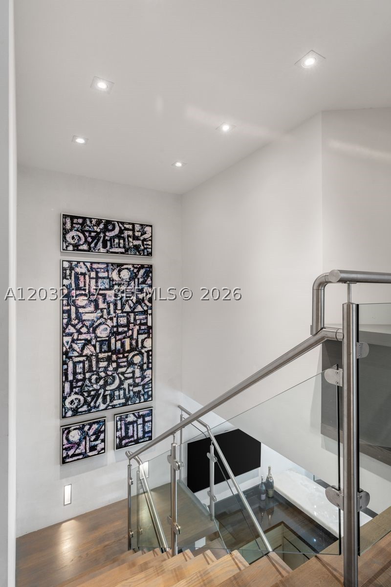 5021 NE London Walk Ter #50, Miami FL 33138