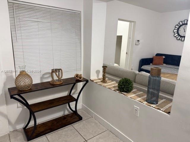 1419 NW 44th St, Miami FL 33142