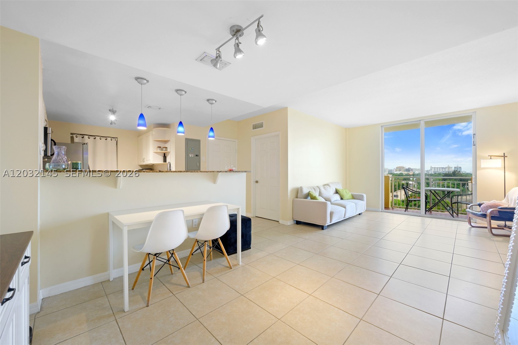 215 SW 42nd Ave #708, Miami FL 33134