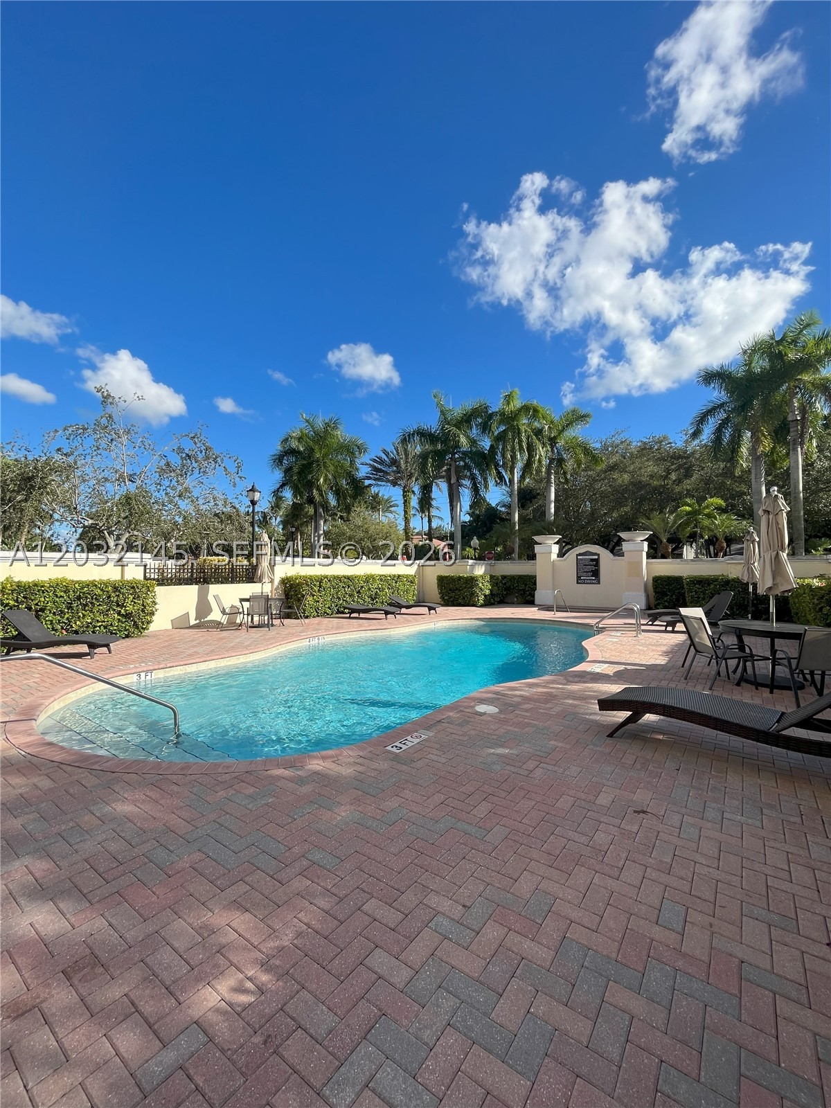 215 SW 42nd Ave #708, Miami FL 33134