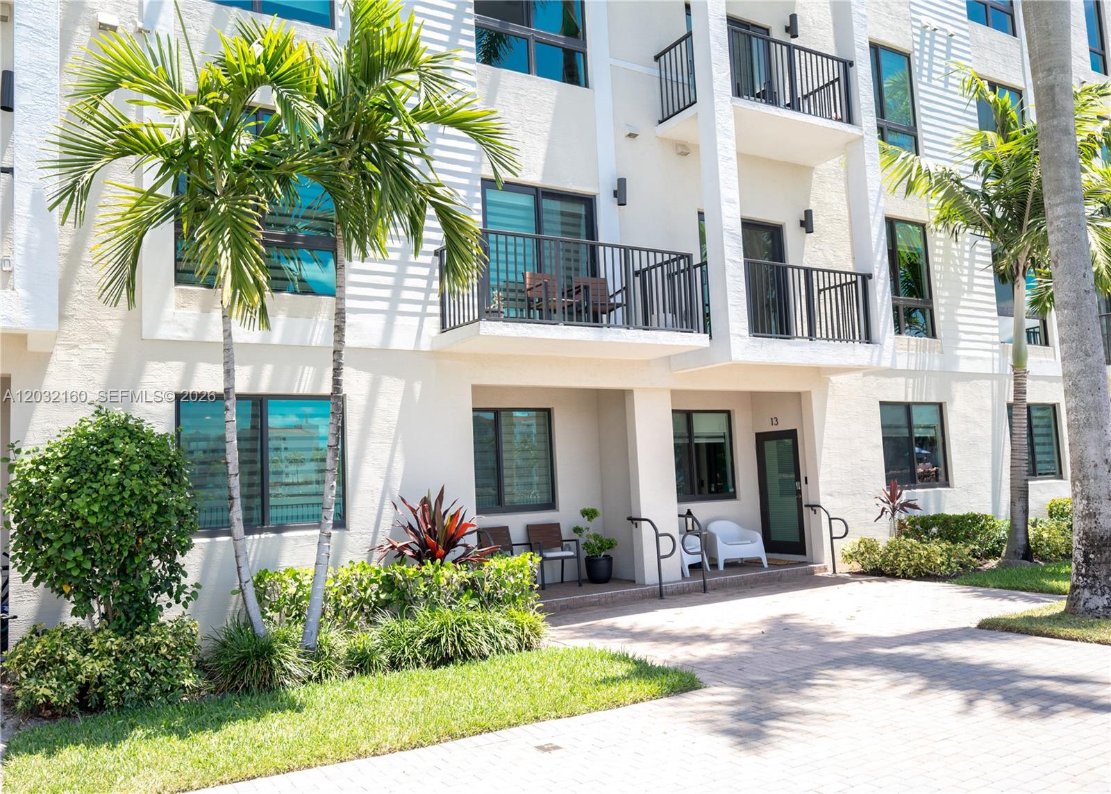 4640 NW 84th Ave #12, Doral FL 33166