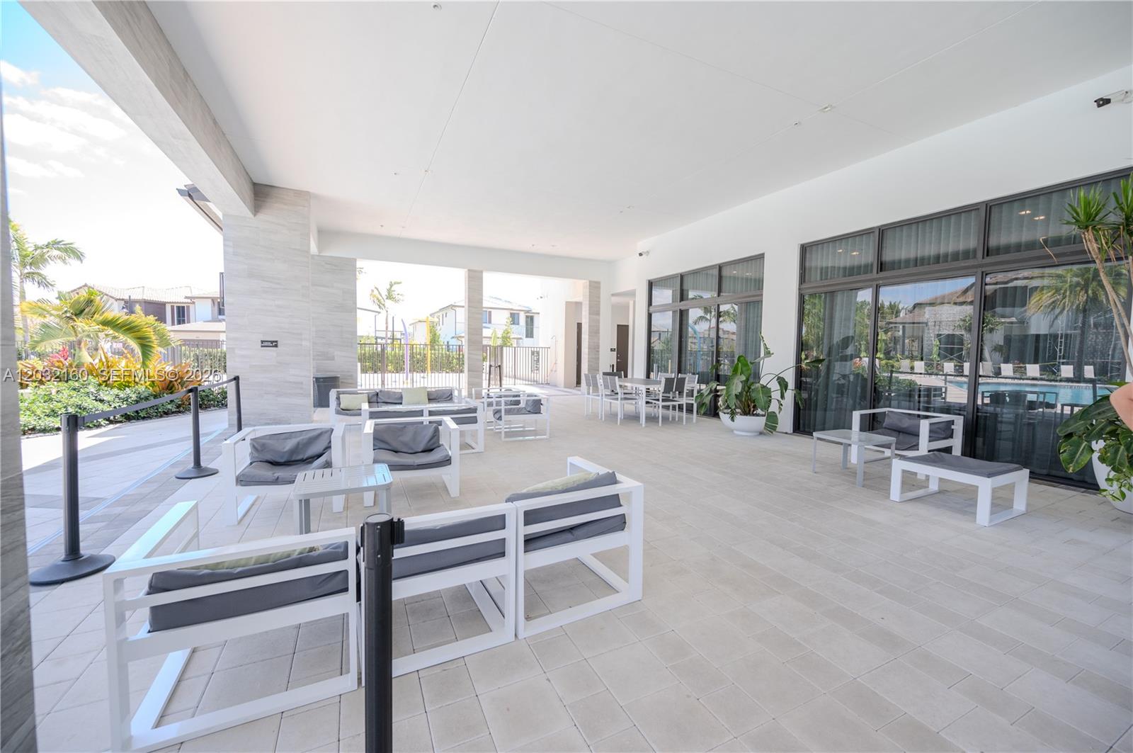 4640 NW 84th Ave #12, Doral FL 33166