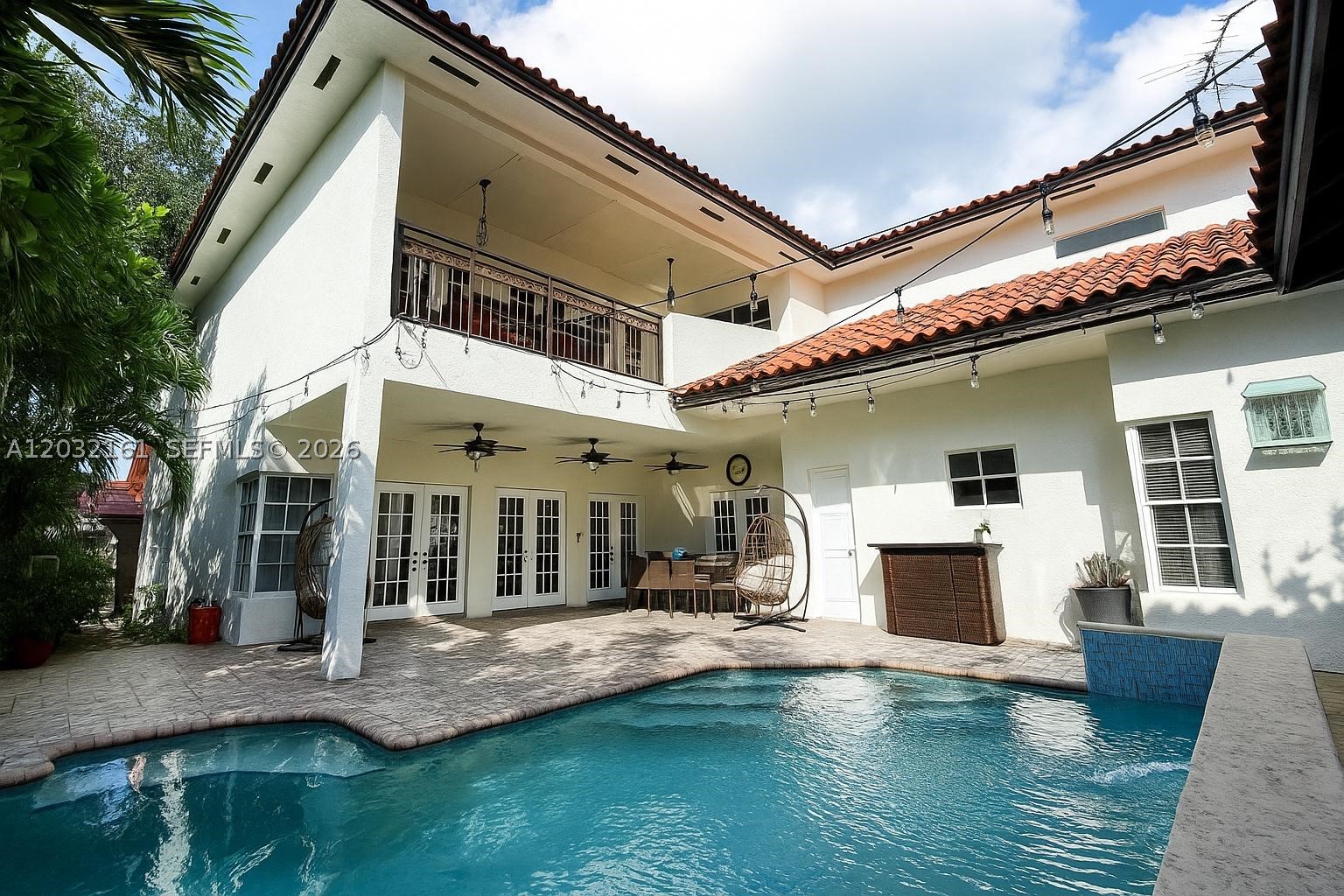 15106 NW 89th Ct, Miami Lakes FL 33018
