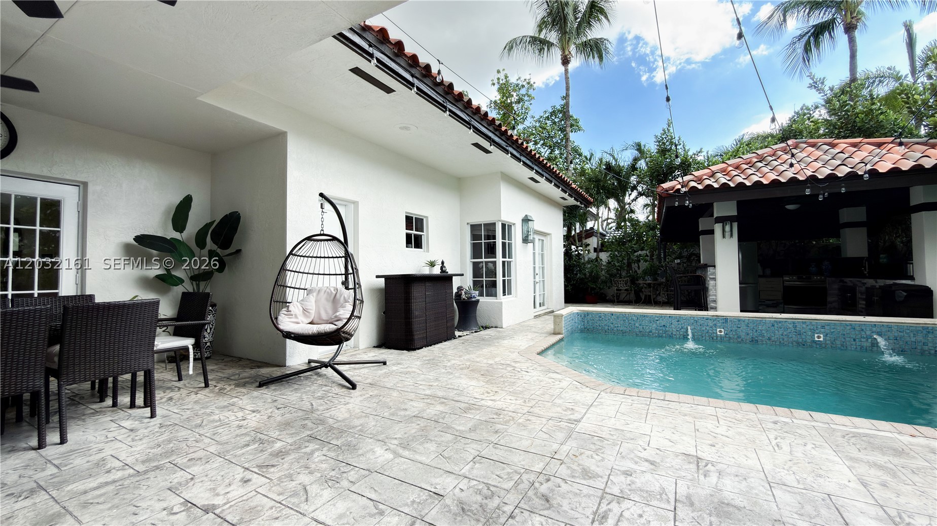 15106 NW 89th Ct, Miami Lakes FL 33018