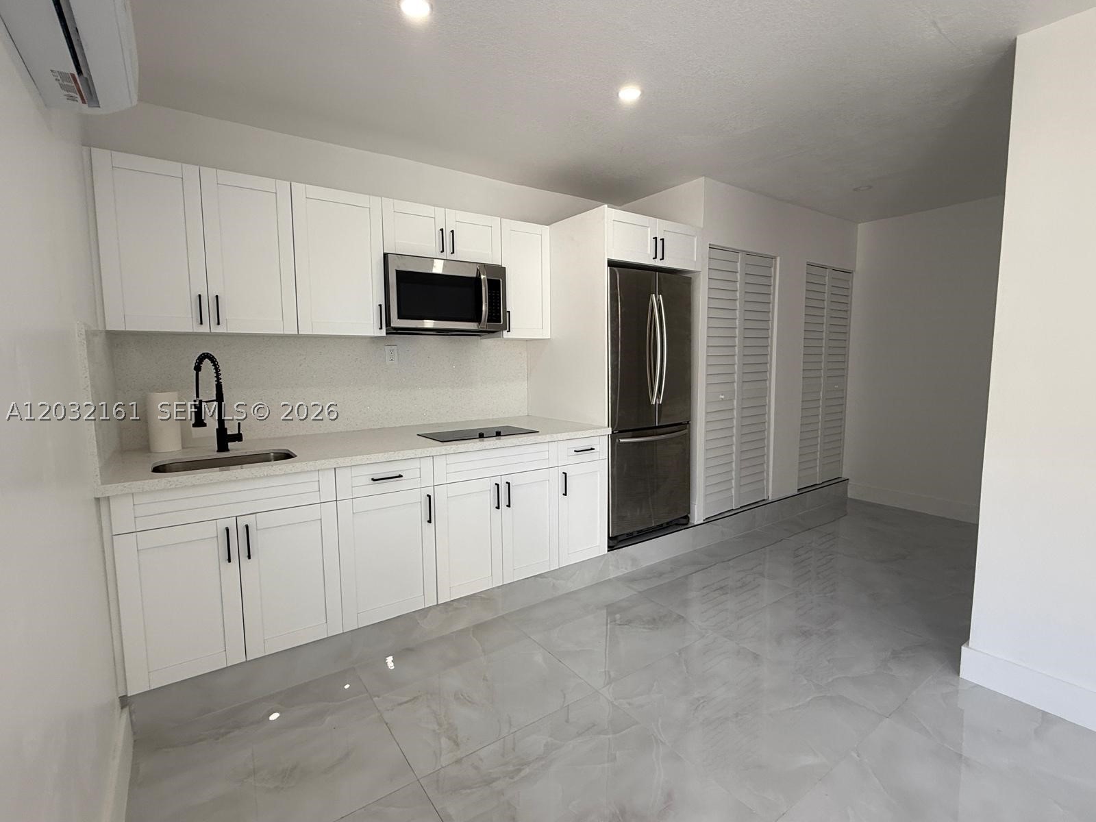 15106 NW 89th Ct, Miami Lakes FL 33018
