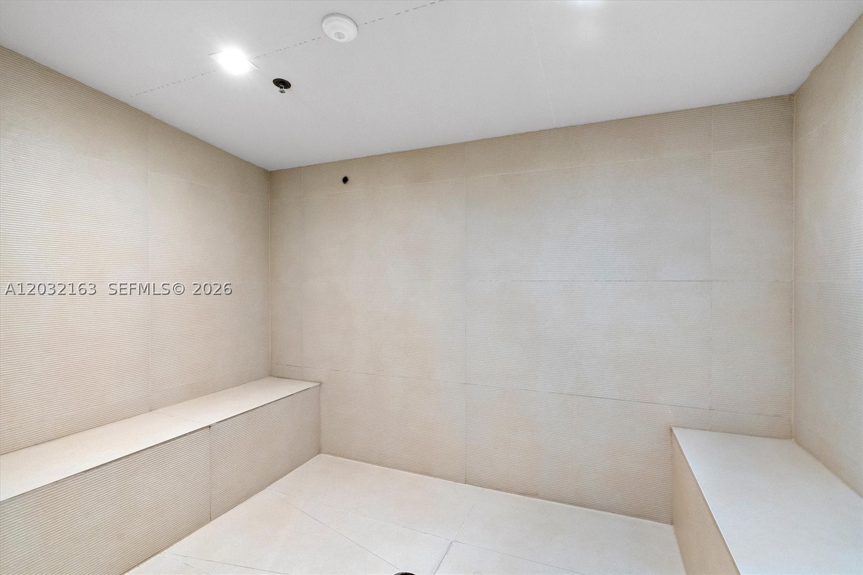 15901 Collins Ave #904, Sunny Isles Beach FL 33160