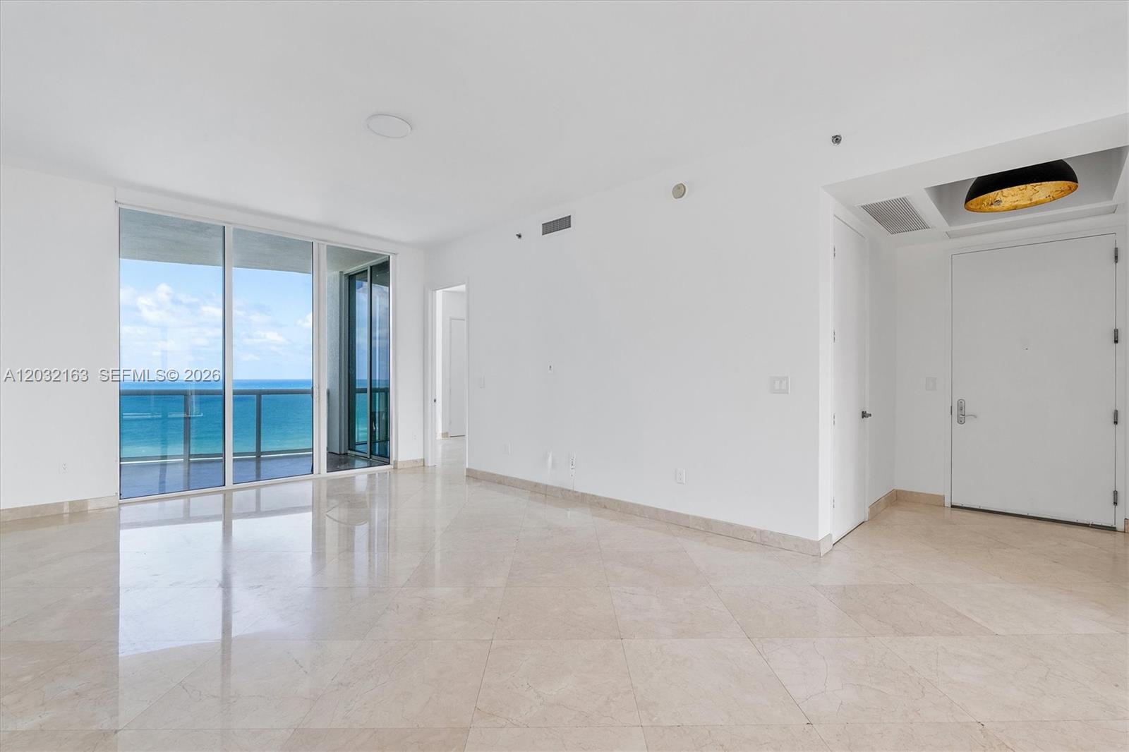 15901 Collins Ave #904, Sunny Isles Beach FL 33160