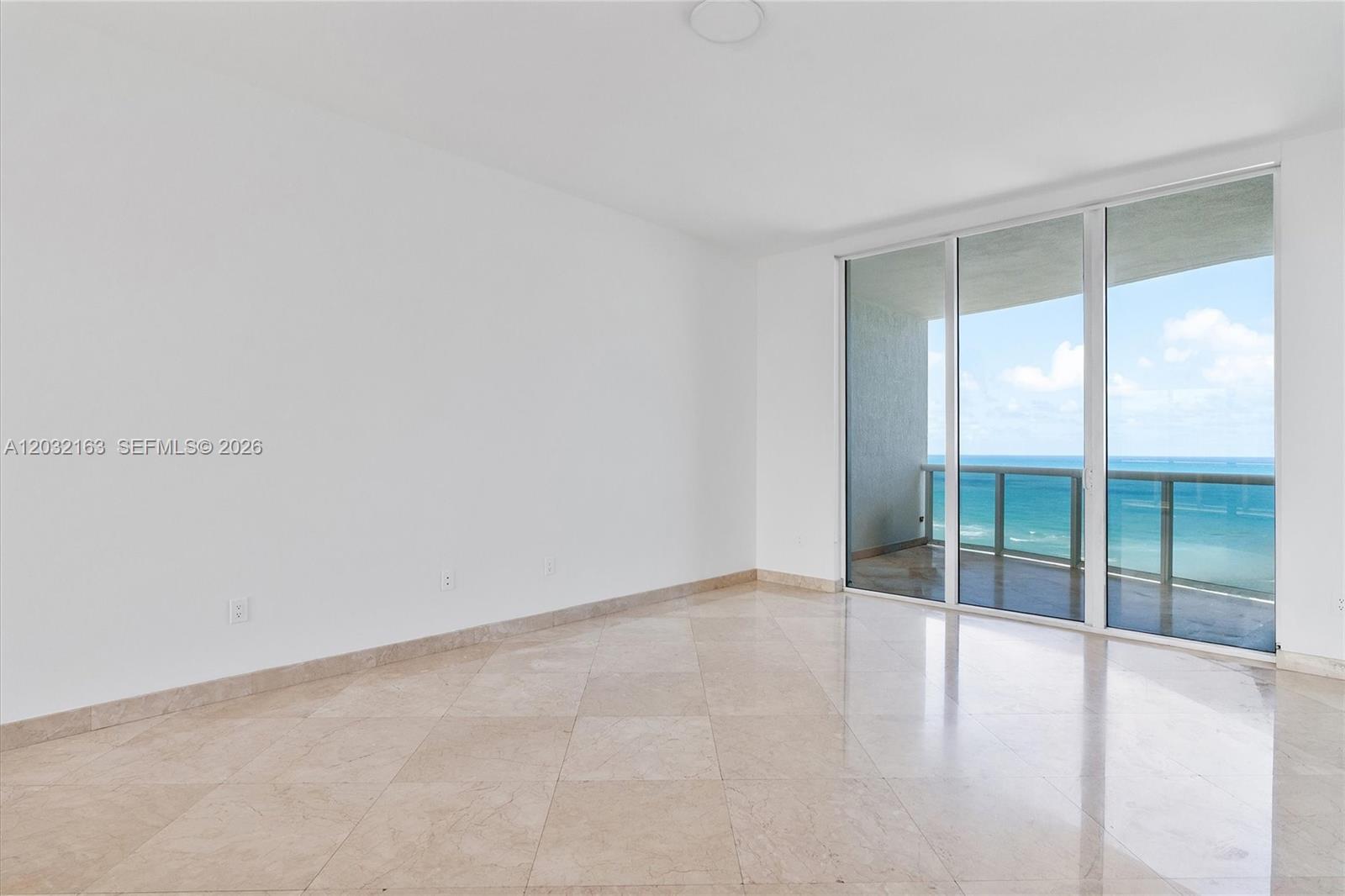 15901 Collins Ave #904, Sunny Isles Beach FL 33160