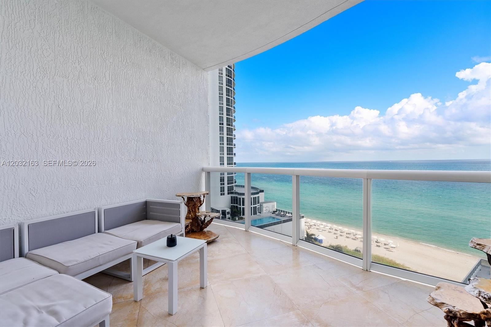 15901 Collins Ave #904, Sunny Isles Beach FL 33160
