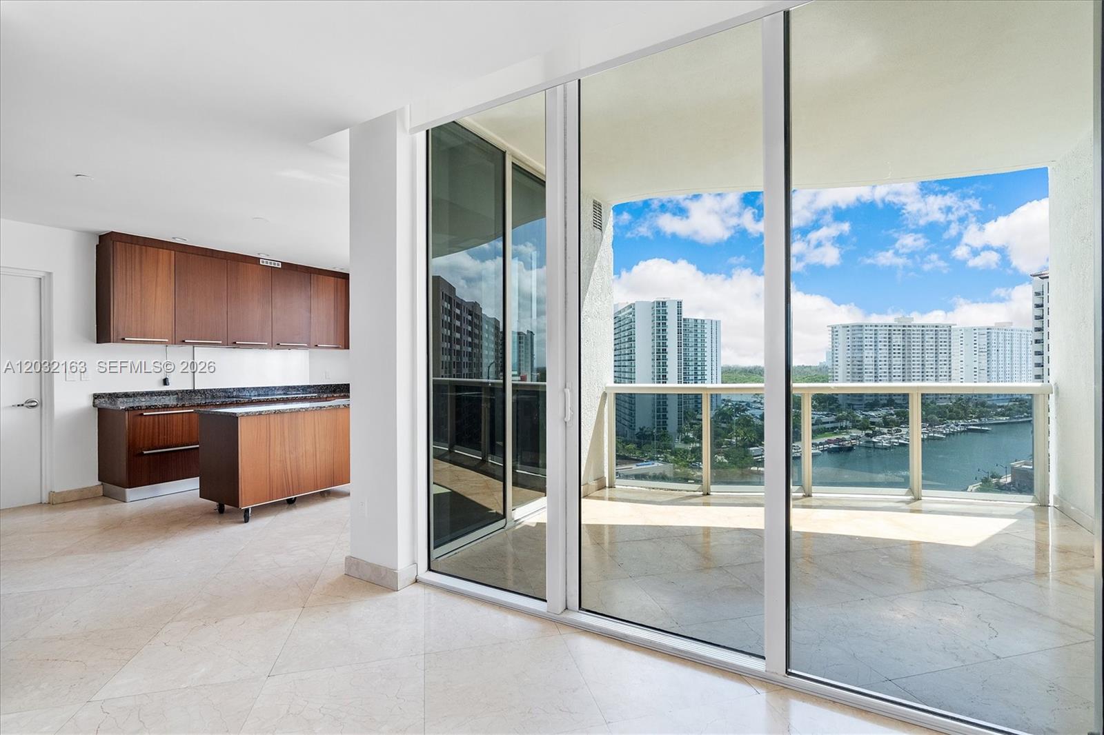 15901 Collins Ave #904, Sunny Isles Beach FL 33160