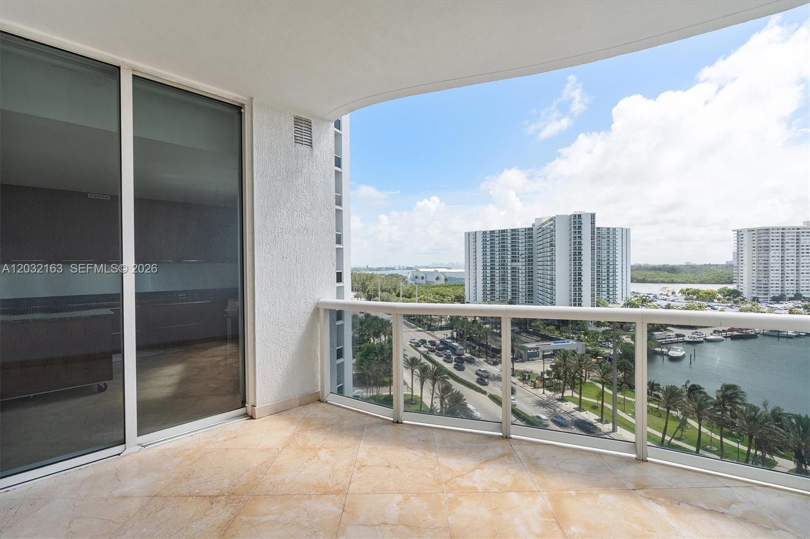 15901 Collins Ave #904, Sunny Isles Beach FL 33160