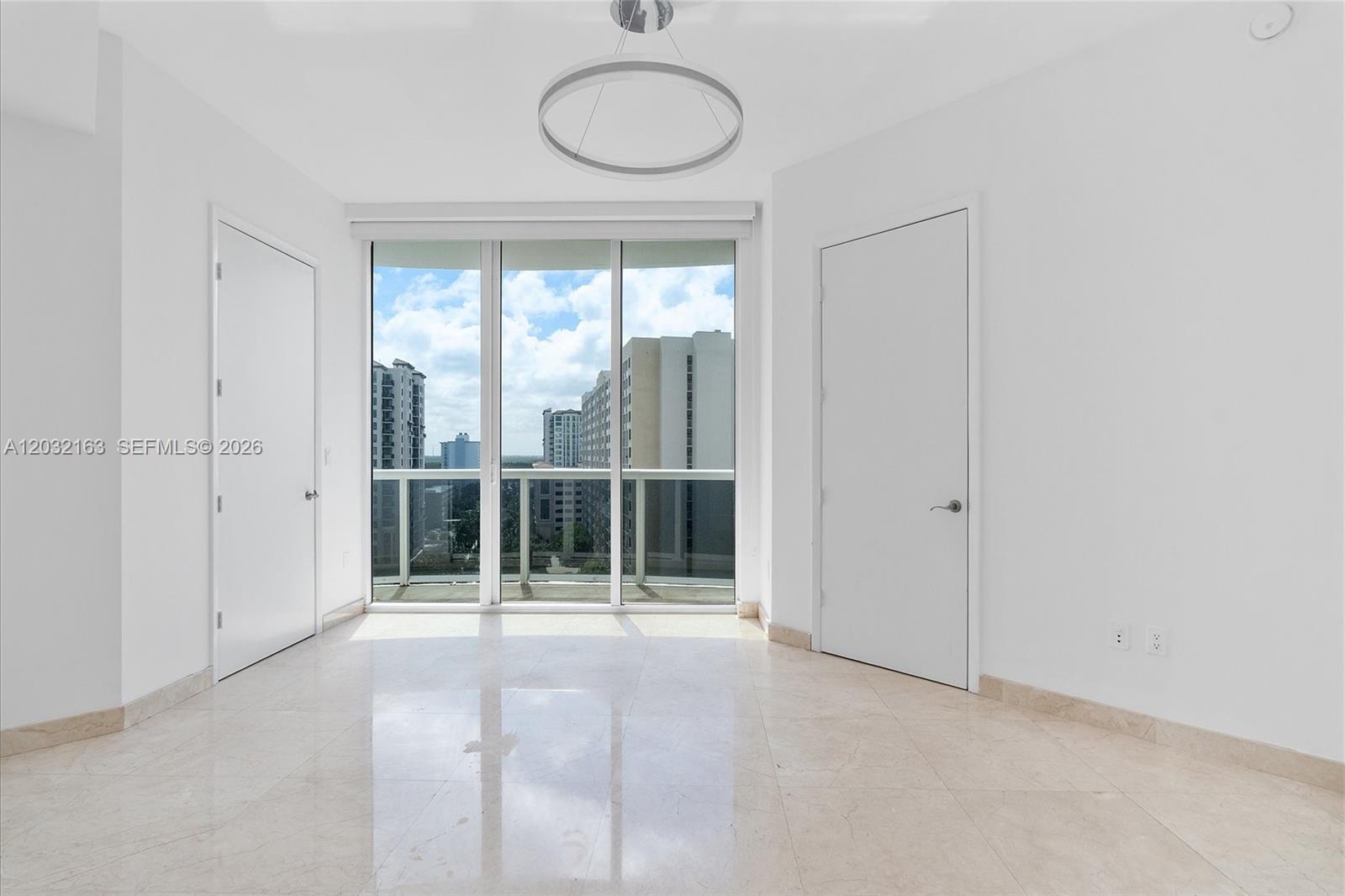 15901 Collins Ave #904, Sunny Isles Beach FL 33160